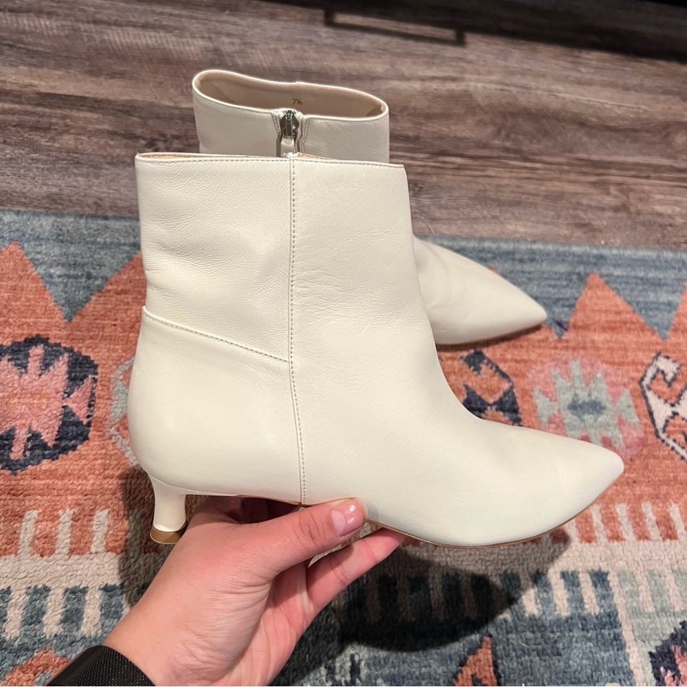 Everlane The Editor Kitten Heel boots - Picture 2 of 9